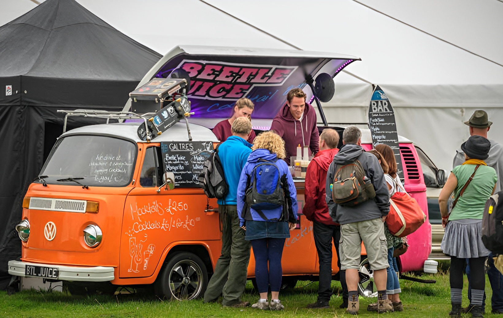 Wimborne Vdub at the pub festival experience Wimborne taxi Canford Taxi Services